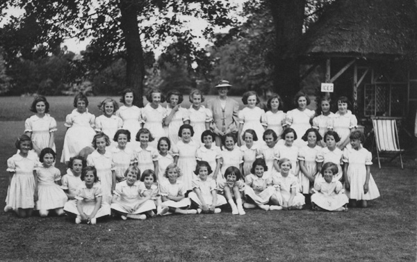 Fete at Winslow Hall, 1940